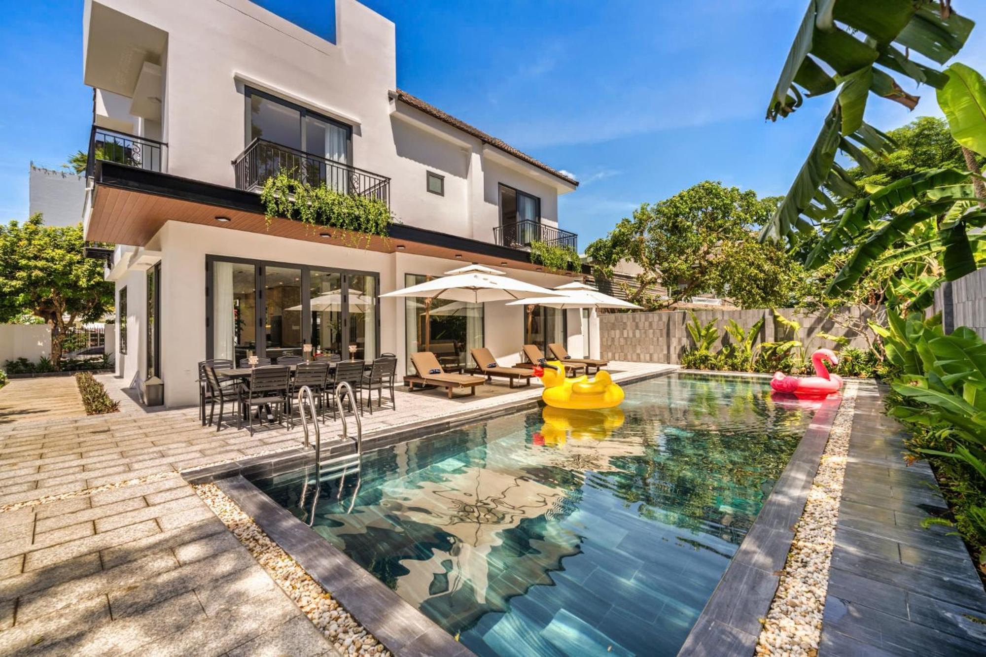 Luxurious 500M Villa, Private Pool, 300M To Beach 다낭 외부 사진